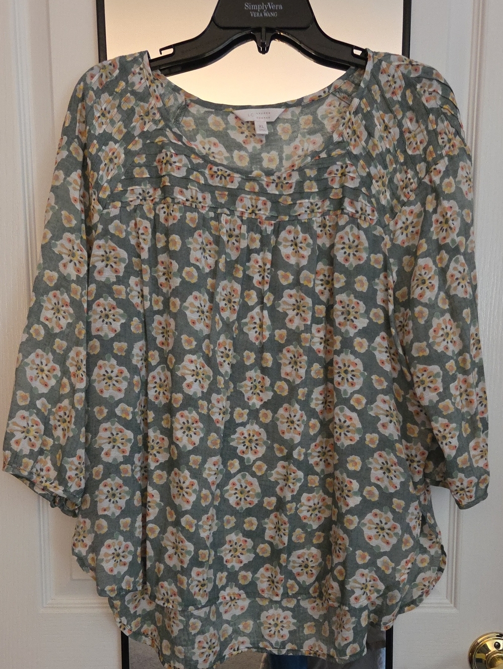 LC Lauren Conrad Sage Floral Pintuck Peasant Blouse